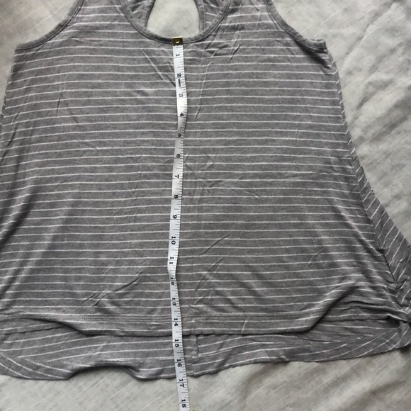 GAP Criss Cross Keyhole Back Striped HiLo Tank - Picture 8 of 8